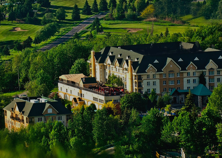 Domaine ChâteauBromont Hotel, Condo, Spa, Golf in Bromont